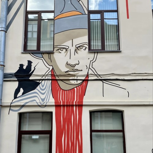 Стрит-арт и дворы Петербурга: авторская прогулка