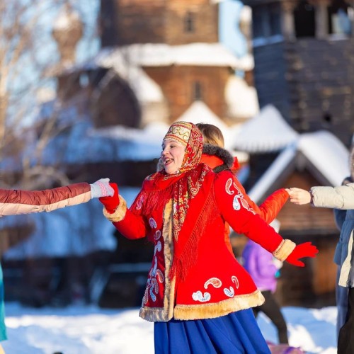 Новогодний выезд во Владимир и Суздаль с праздничной программой в стиле фильма «Чародеи»
