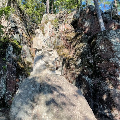 Средневековый Выборг, воинственный Кронштадт и величественный Санкт-Петербург