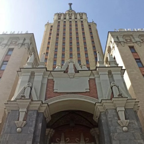 Высотки Москвы: от сталинских до современных