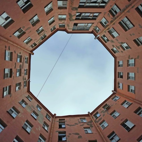 Непарадный Петербург: обзорная экскурсия на автомобиле