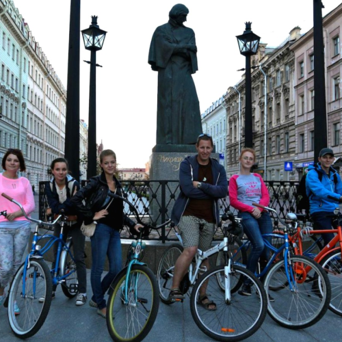 Криминальный Петербург на велосипеде