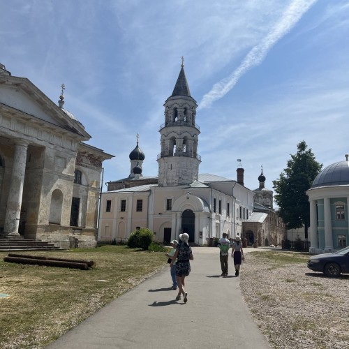 Детокс на Тверце: сплав на байдарках с посещением Торжка и «Василёво»