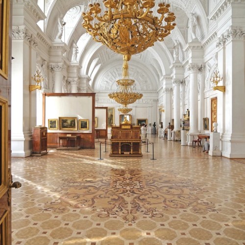 Эрмитаж 5*: арт-маршрут и арт-коктейль