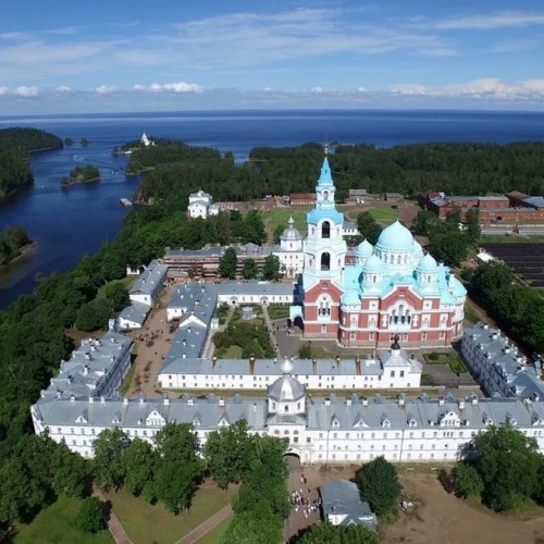 Карельские сокровища с проживанием у Ладоги: горный парк, водопады, Кижи и Валаам