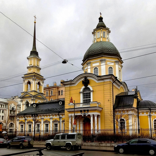 «По улицам слона водили…». Слоновьи дворы и прочие диковинки Петербурга