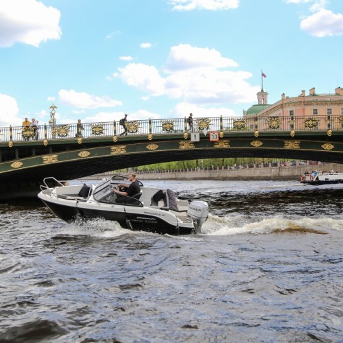 Свидание с Петербургом на воде