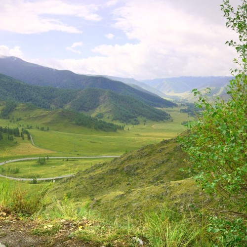 Насыщенная поездка в инопланетный край: сплав по Катуни, Телецкое озеро и долина Чулышман