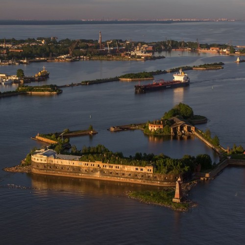 Кронштадт: на страже морских границ