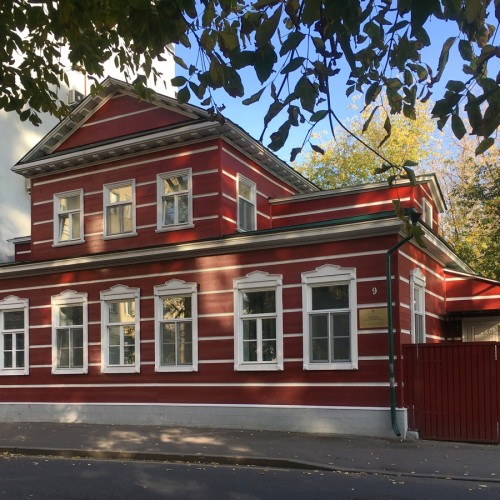 Москва дворянская: прогулка по Замоскворечью, чаепитие и карточная игра (в мини-группе)