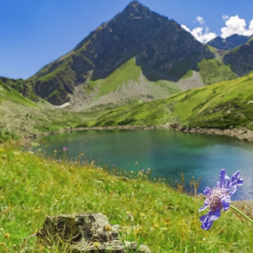 Край разноцветных озёр: треккинг налегке в Архызе с проживанием в палатках