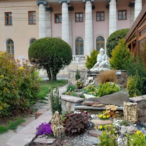 По Кавказу в мини-группе: Нальчик, Верхняя Балкария, Домбай и курорты КМВ