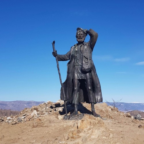 Самое яркое на Байкале: водные прогулки, поездка на поезде и энергия сакральных мест