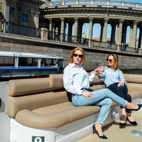 Северная Венеция — по малым рекам и каналам Петербурга