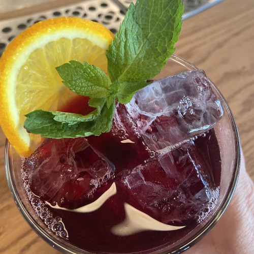 Мастер-класс по приготовлению коктейлей в закрытом баре Петербурга