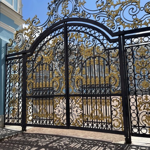 В Царское Село — из Петербурга на комфортабельном автомобиле