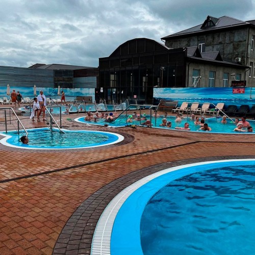 Перезагрузка на Кавказе: Архыз и Домбай, купание в термах и лучшие горные пейзажи