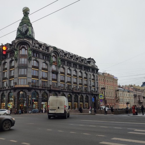 Мобильный квест по центру Петербурга «Тайна императорского мундира» (16+)