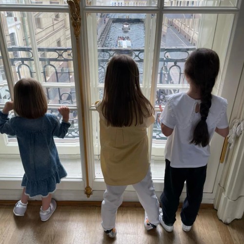 Маленькими шагами к большому искусству: Эрмитаж для детей 5-10 лет