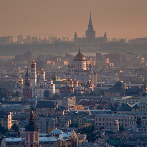 Москва сквозь века: автобусный тур по знаковым локациям столицы и окрестностей