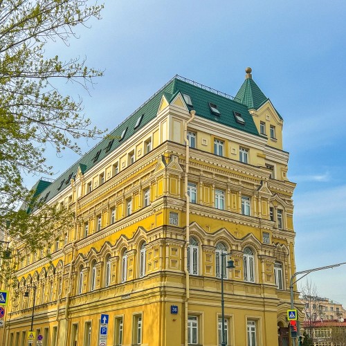 Променад по Остоженке в мини-группе