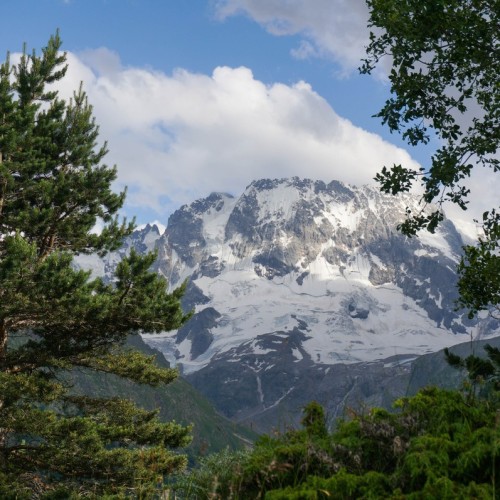 Треккинг налегке у подножия священной горы Уллу-Тау (комфорт размещения на выбор)