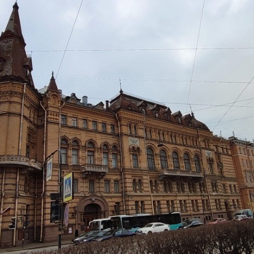 Парадный Литейный и его проходные дворы