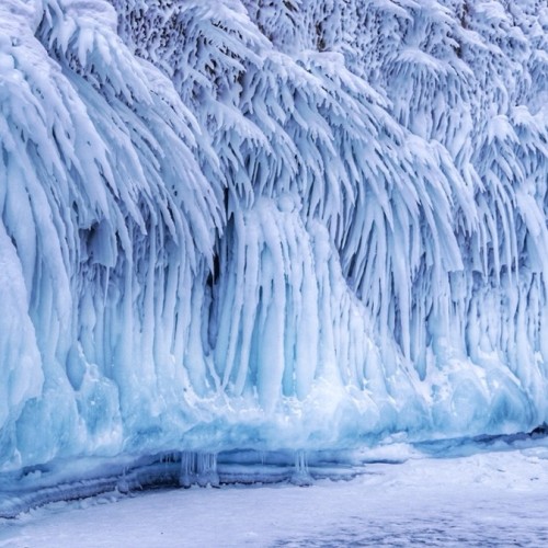По Ольхону на внедорожниках: индивидуальное путешествие в зимнюю сказку Байкала