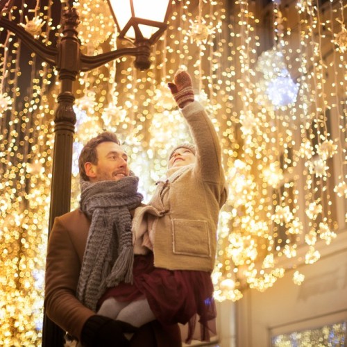 Семейное путешествие в Москву: прогулка с фонарщиком, детективная экскурсия и «Мосфильм»