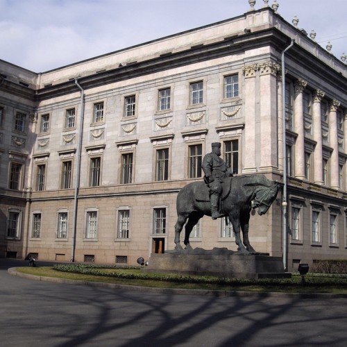 Миллионная улица — Петербург в миниатюре