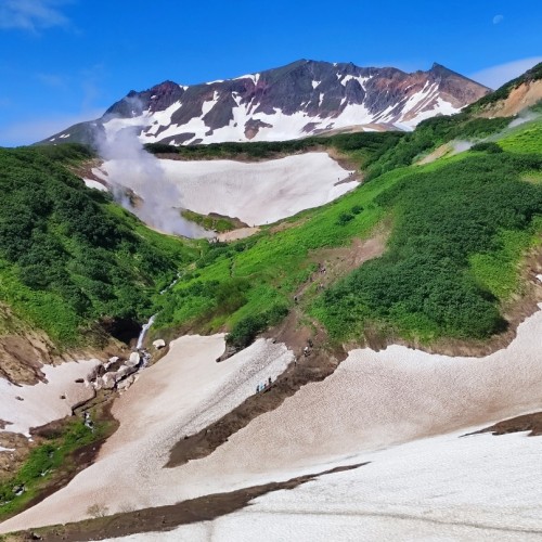 Приключение на Камчатке в своей компании: огнедышащие горы, Малая долина гейзеров и восхождения