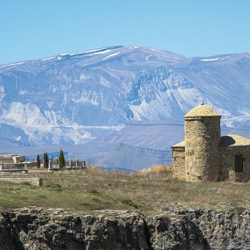 Дагестанская свадьба и главные локации региона в мини-группе: Дербент, Хунзах и Гоор