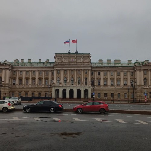 Архитектура и легенды Исаакиевской площади
