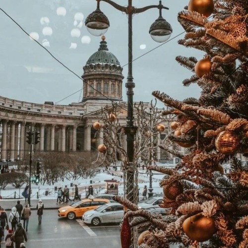 Новогодняя прогулка по Петербургу