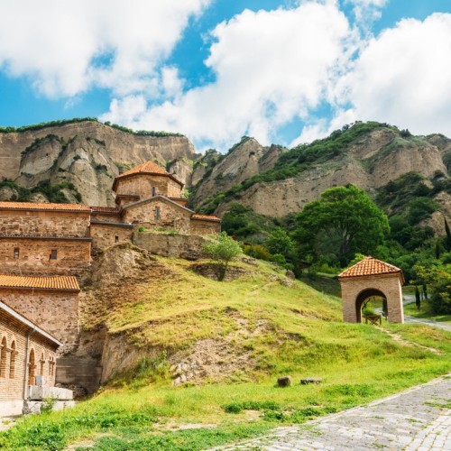 Путешествие в прошлое на выходные: Тбилиси, Уплисцихе, Гори и Мцхета со стартом в Махачкале