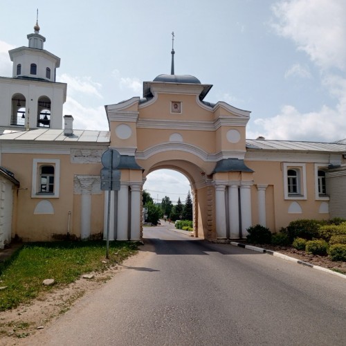 Эхо прошлого: с историком по Калуге и Полотняному Заводу (индивидуально)