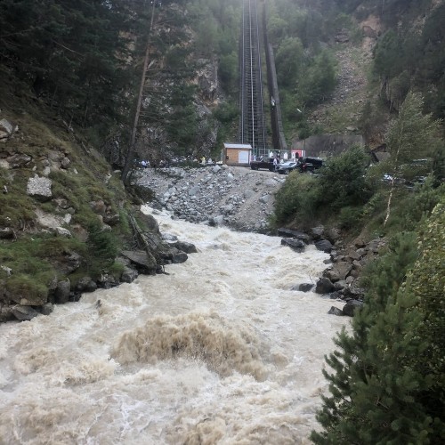 Величественный Эльбрус, озеро Гижгит и Поляна нарзанов
