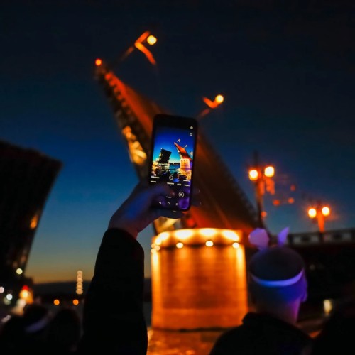 Санкт-Петербург и развод мостов: ночная прогулка на теплоходе