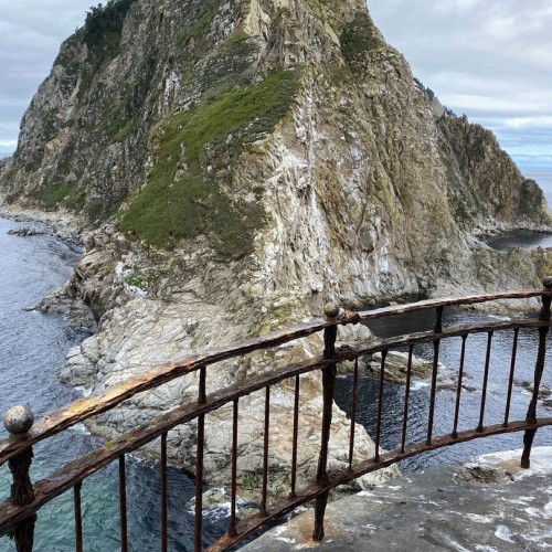 Знакомство с Сахалином в мини-группе: Тихая бухта, мыс Великан и побережье Охотского моря