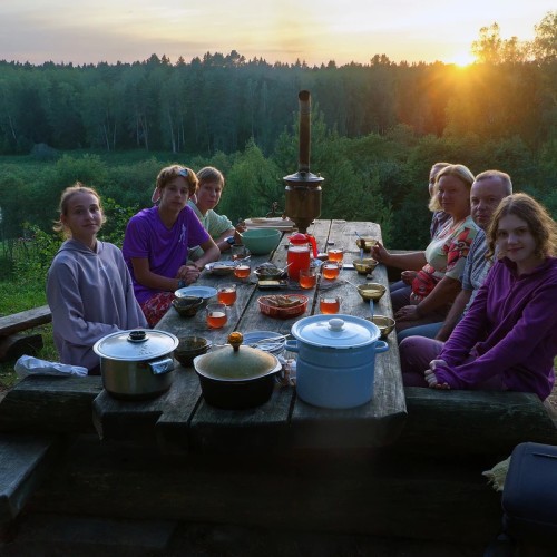 Экспресс-перезагрузка на реке Угре: сплав на байдарках