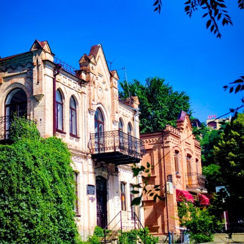 Туда, где горы и минеральная вода: Кисловодск, Пятигорск, Ессентуки и Домбай