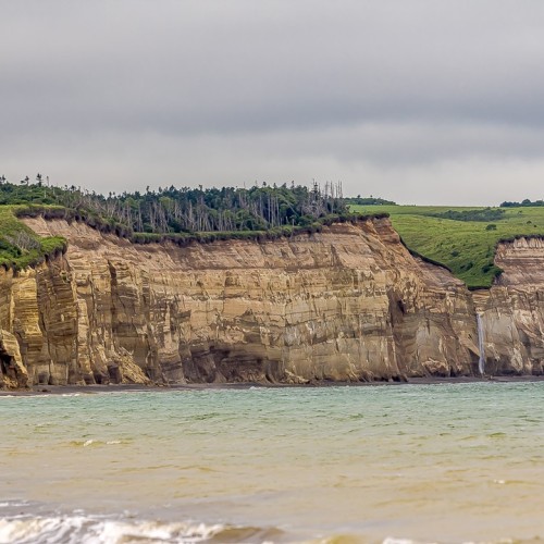На Кунашир за вулканическими пейзажами: активное путешествие на внедорожнике в мини-группе