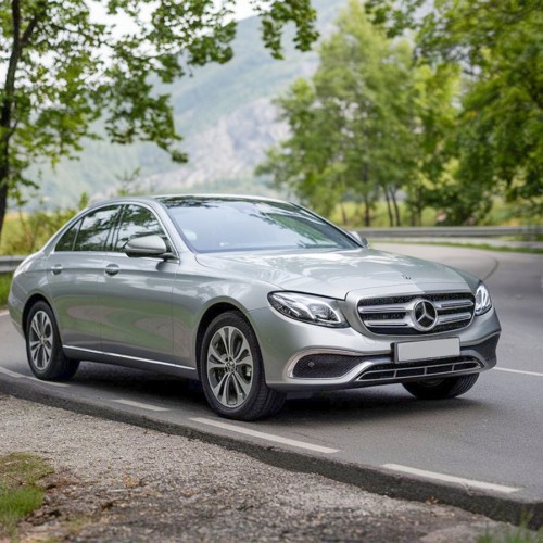 Трансфер из аэропорта в Сочи на автомобиле Mercedes-Benz E-Class