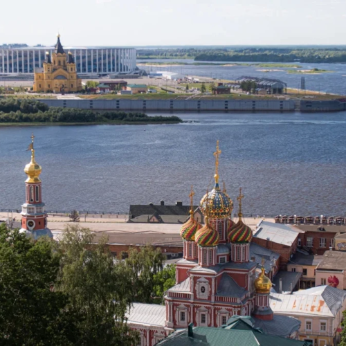 По главным храмам и монастырям Нижнего Новгорода