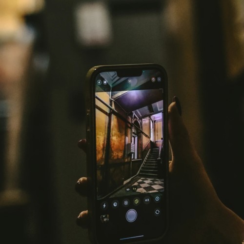 С гидом-проводником — по дворам и парадным Петроградской стороны