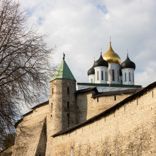Три луча: псковская история в сказках