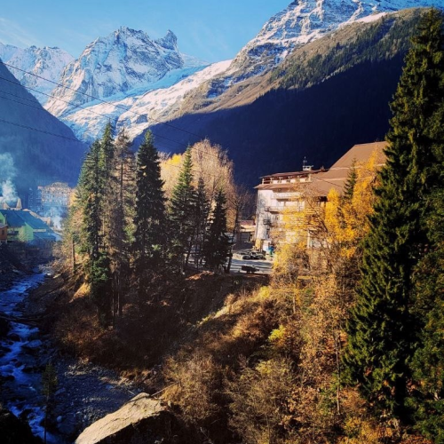 Созвездие гор: курорты КМВ, Домбай, Архыз и Эльбрус