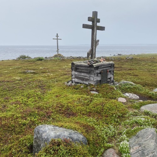 Путешествие на Соловки: погружение в историю, прогулки на катере, лодке и пешком