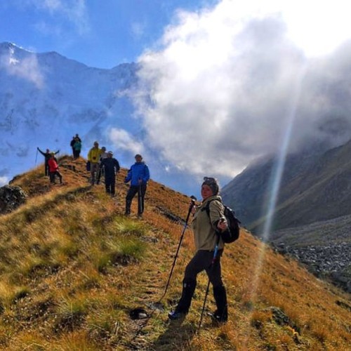 Треккинг налегке в Безенги с размещением в альплагере