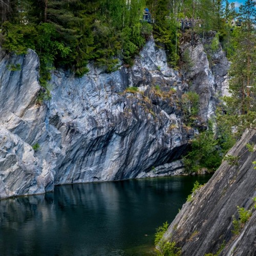 Автобусный тур в Карелию: Петрозаводск, парк «Рускеала», остров Кижи и Марциальные воды
